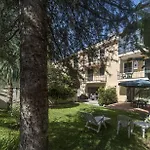 アパートホテル Casa Acquamarina アチレアーレ