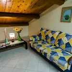 Casa Acquamarina アパートホテル 4*