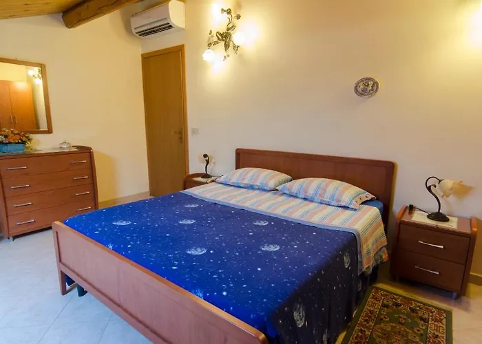 Aparthotel Casa Acquamarina 4*